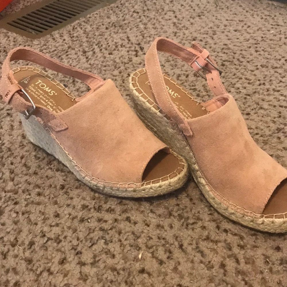 Toms Wedges